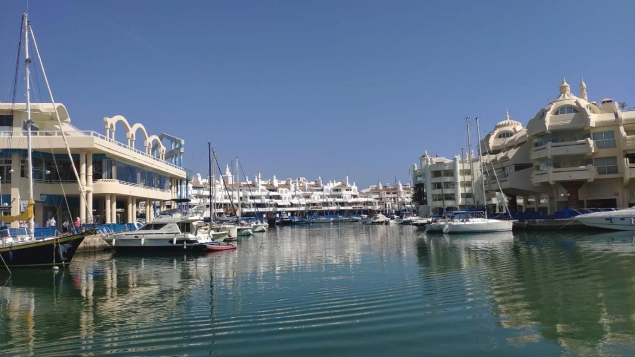 Apartamento Benalmádena Puerto Marina Apartamento Exterior foto